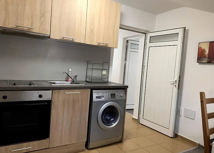 Samuil - * Burgas City